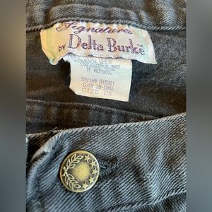 Women’s Vintage Black Delta Burke jeans 26